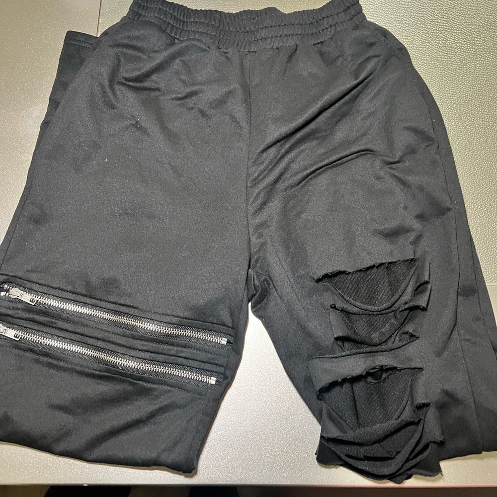 Black sweatpants
